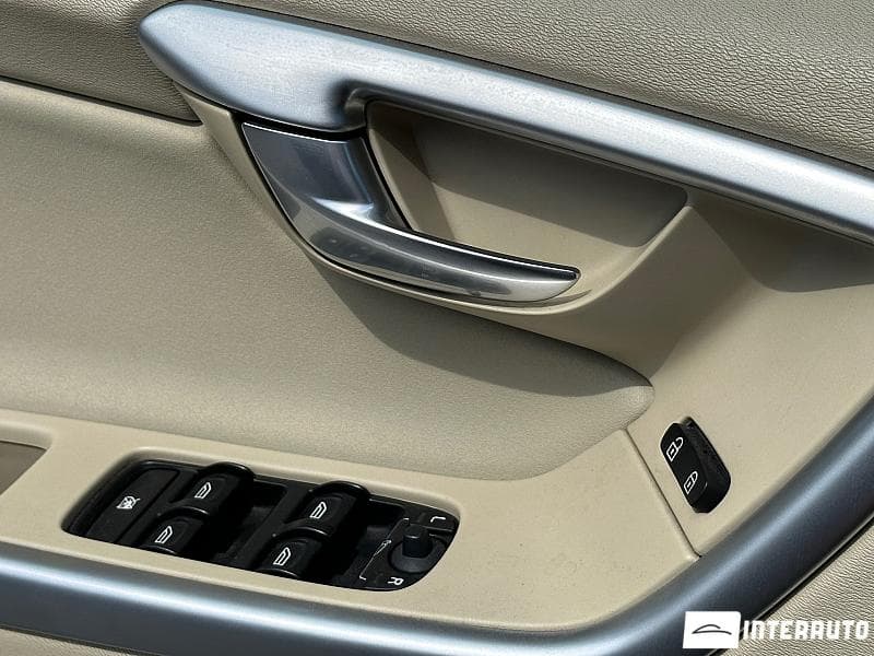 2009 Volvo XC 60 — Miniatură 17