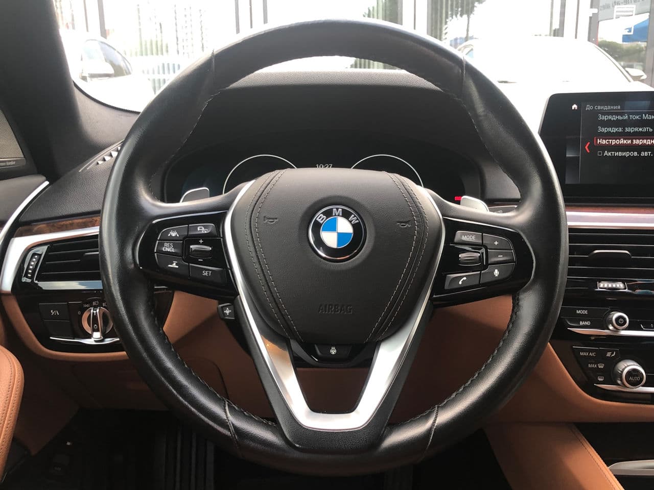 2018 BMW 530e — Miniatură 11