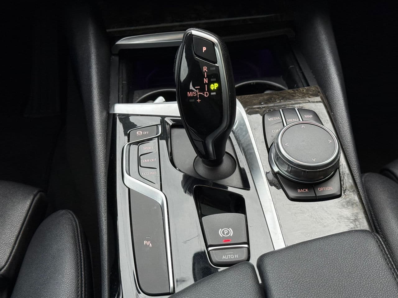 BMW 530 2017 — Миниатюра 15