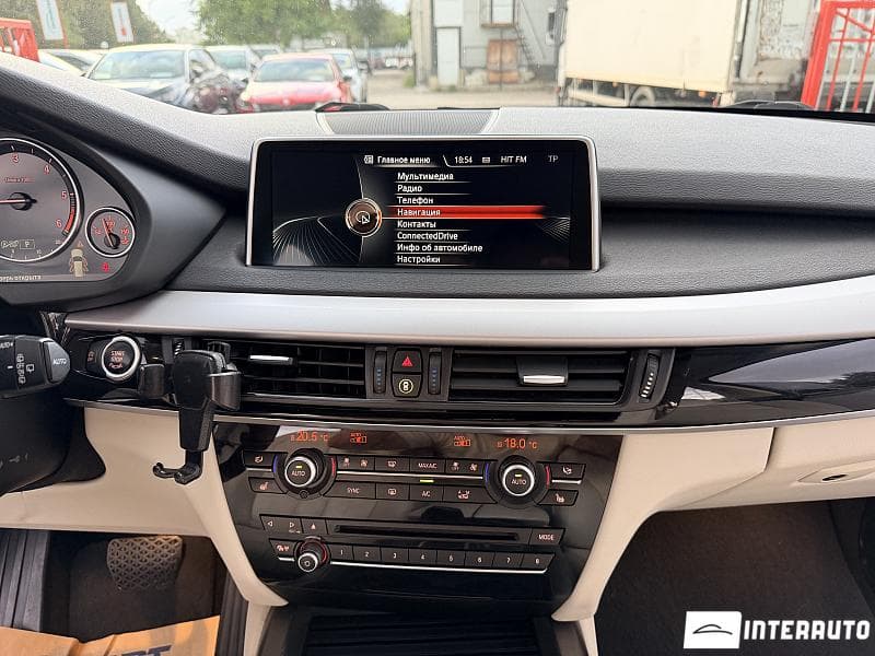 BMW X5 2.5D 2015 — Миниатюра 11