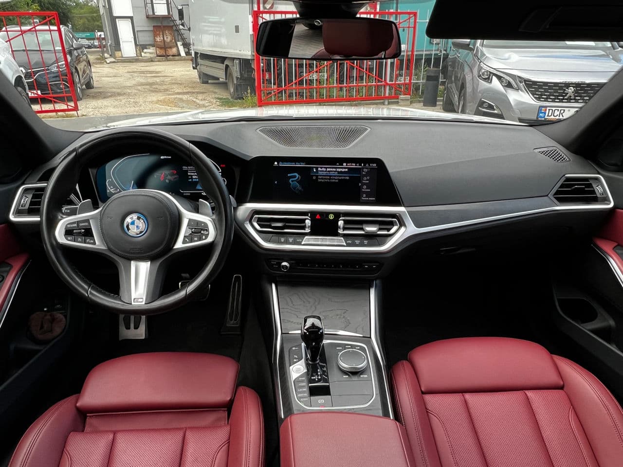BMW 330E 2021 — Миниатюра 13