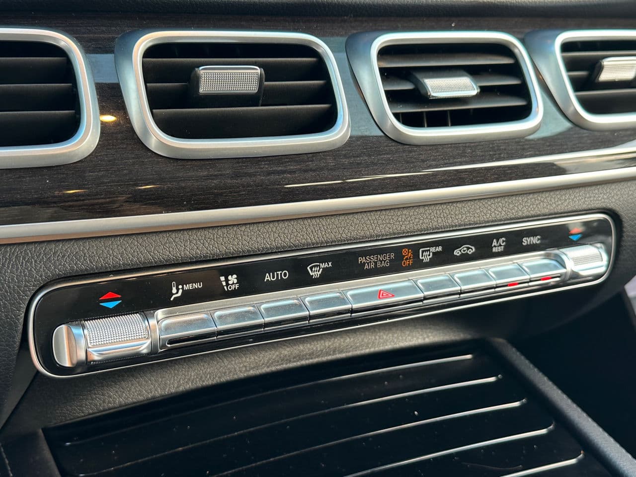 2022 Mercedes GLE 300d — Miniatură 18