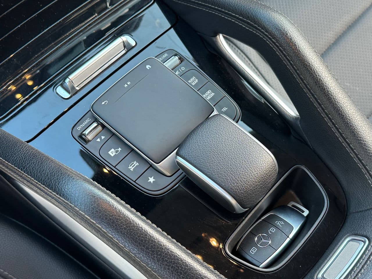 2022 Mercedes GLE 300d — Miniatură 19