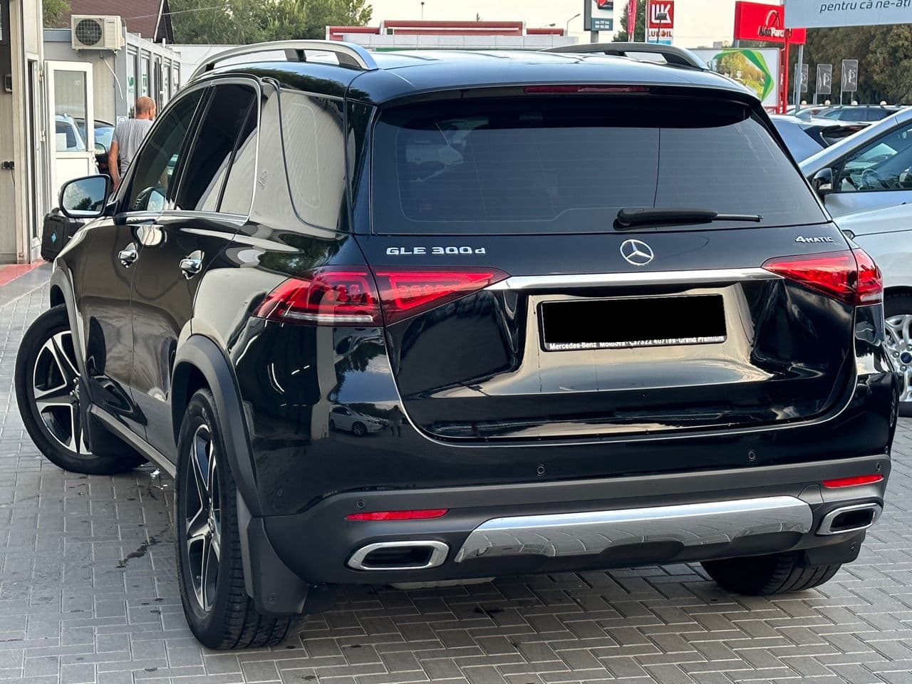 2022 Mercedes GLE 300d — Miniatură 3