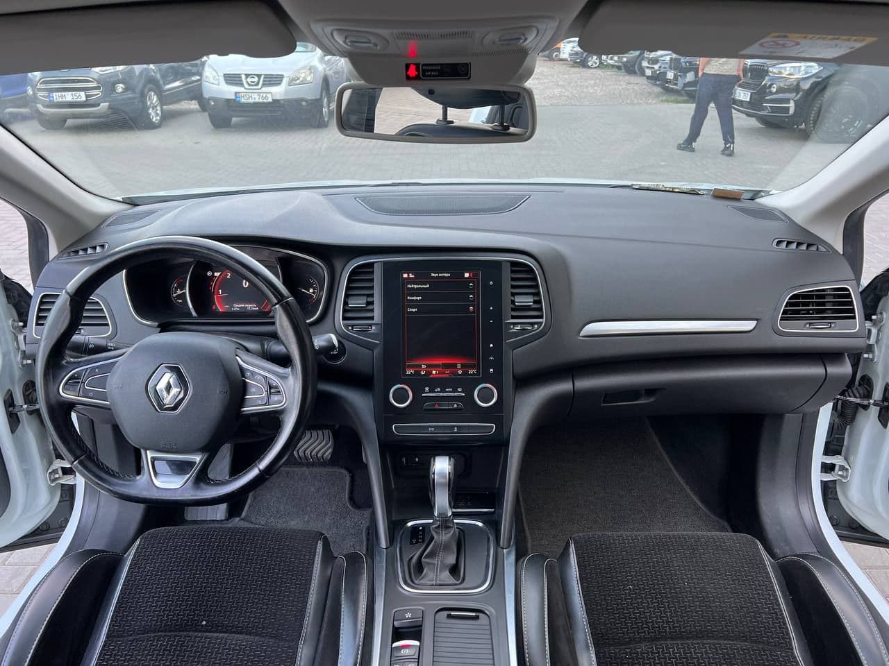 Renault Megane 2017 — Миниатюра 7