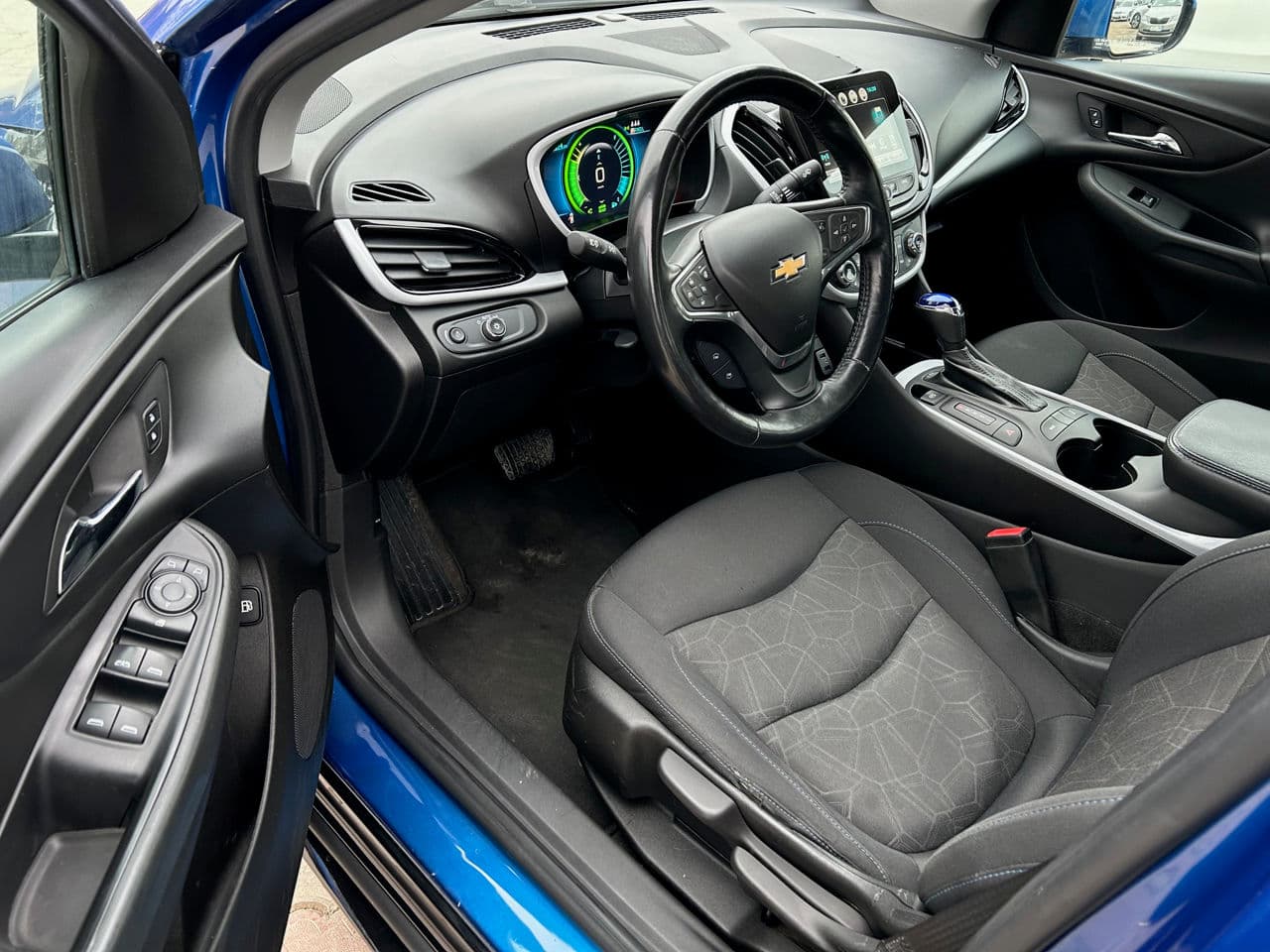 2015 Chevrolet Volt — Miniatură 6