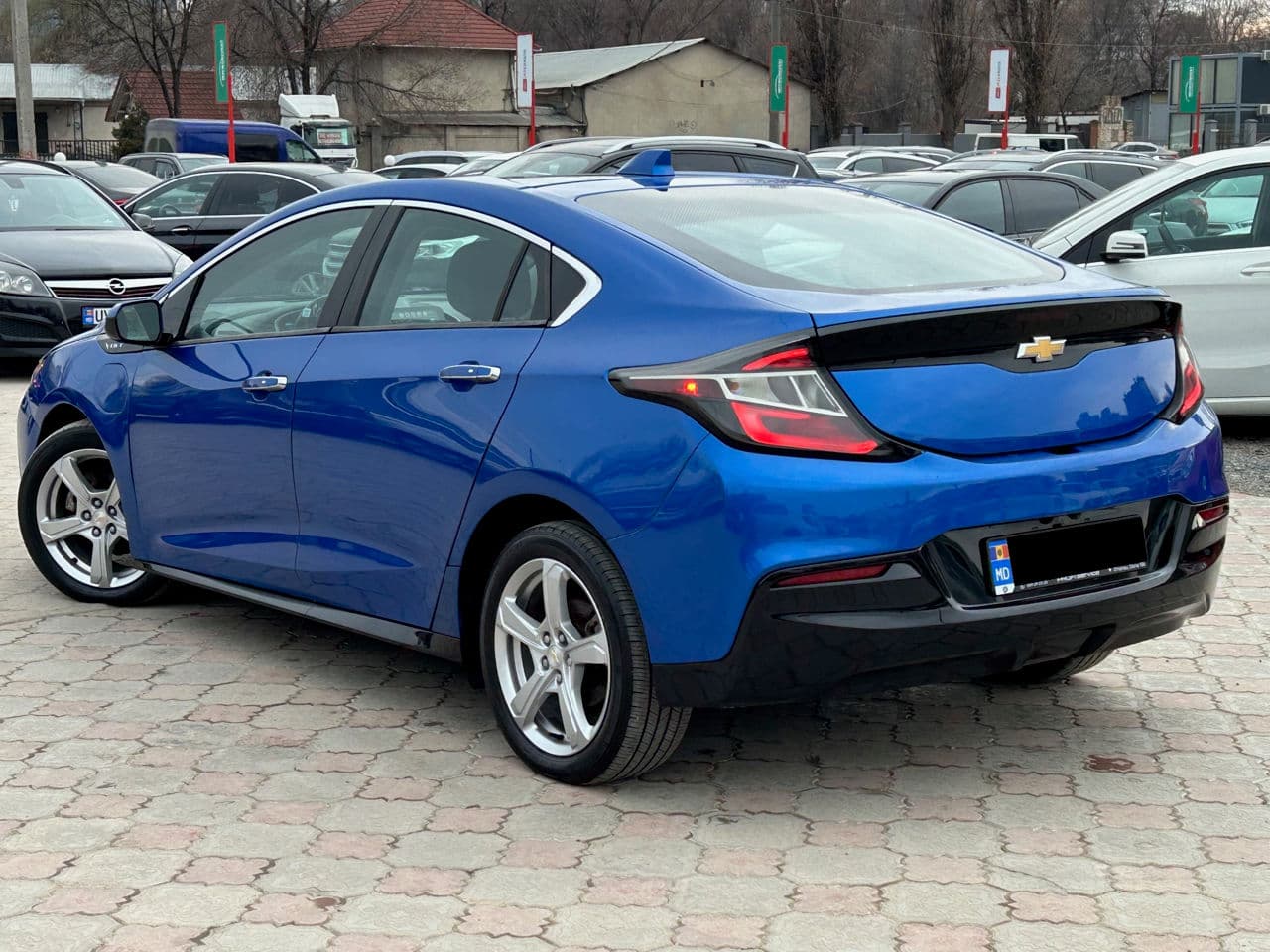 2015 Chevrolet Volt — Miniatură 2