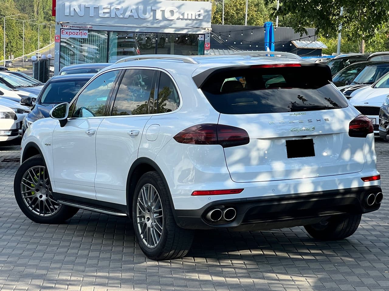 Porsche Cayenne S Hybrid 2016 — Миниатюра 4