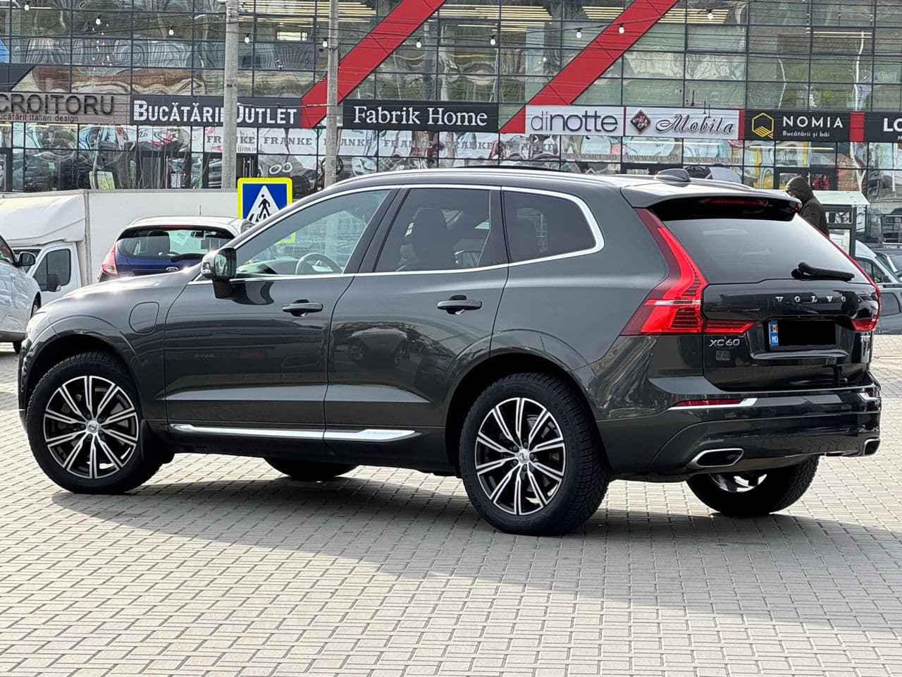 2019 Volvo XC 60 — Miniatură 4