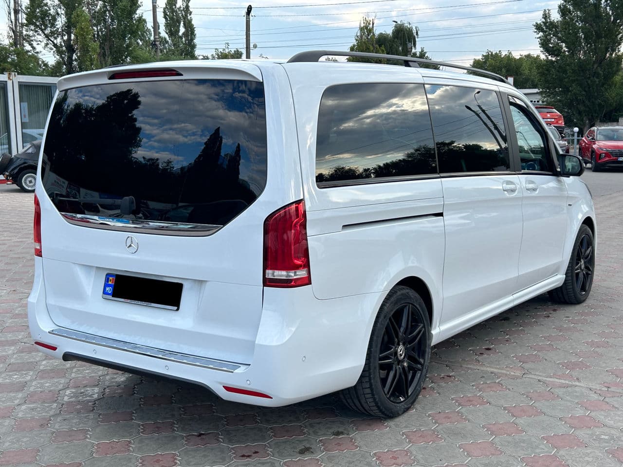 2019 Mercedes V 250 — Miniatură 3