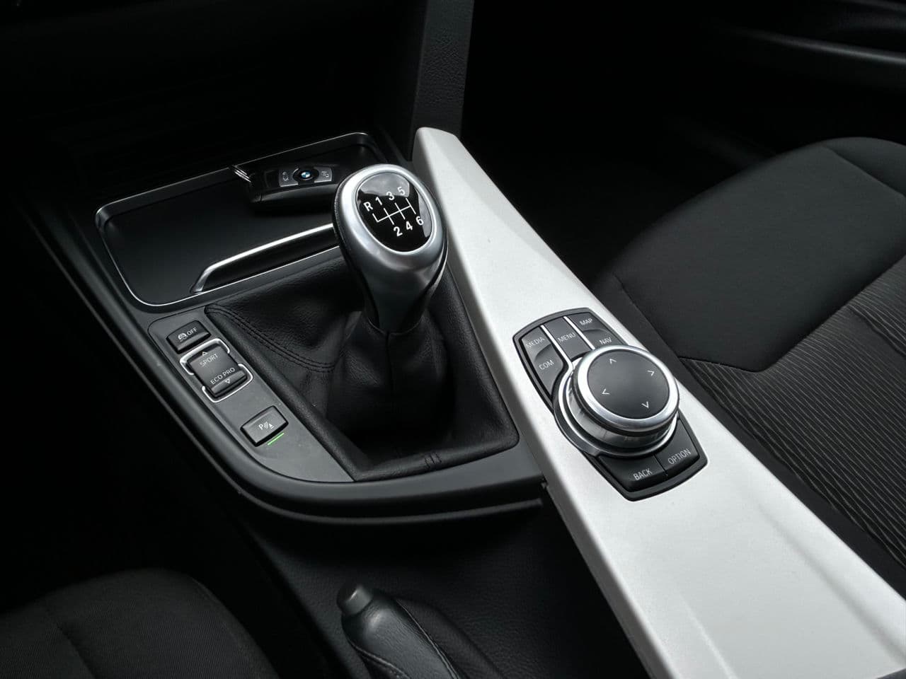 2018 BMW 316 — Miniatură 13