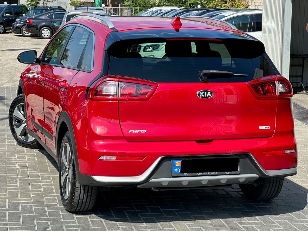 2017 Kia Niro — Miniatură 3