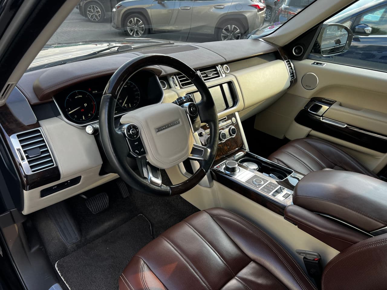 2013 Land Rover Range Rover Vogue — Miniatură 5