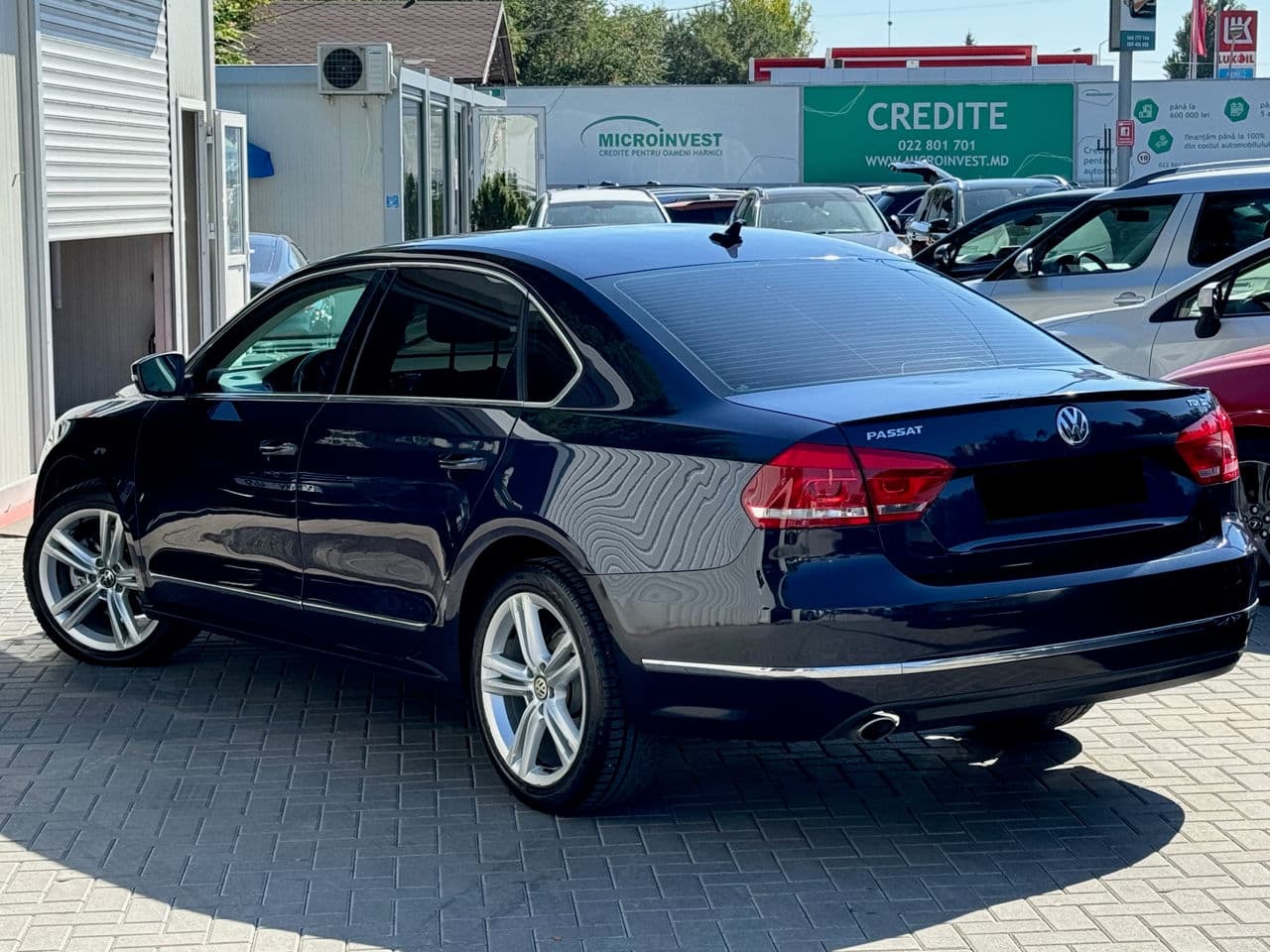 2012 Volkswagen Passat — Miniatură 2