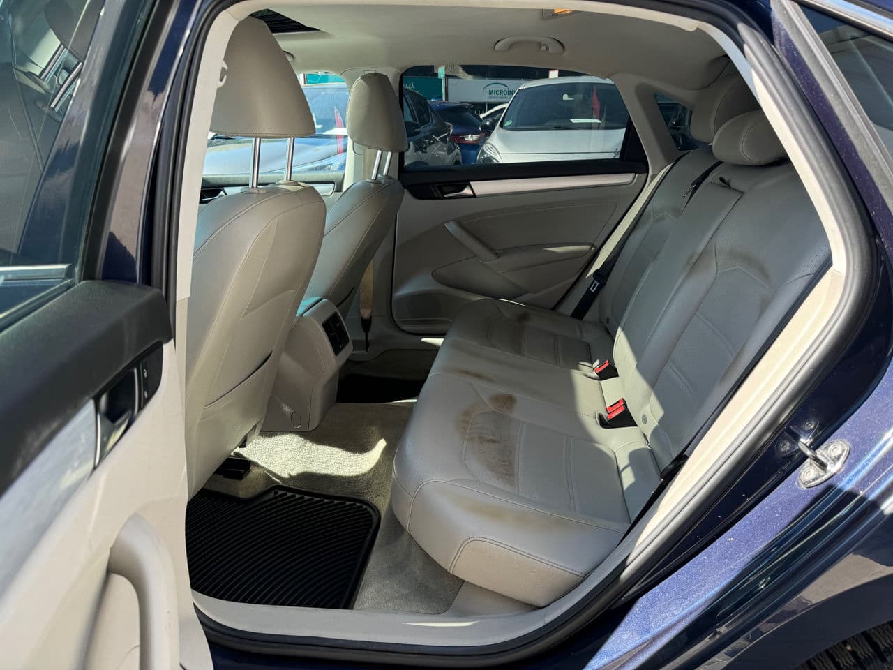 2012 Volkswagen Passat — Miniatură 7