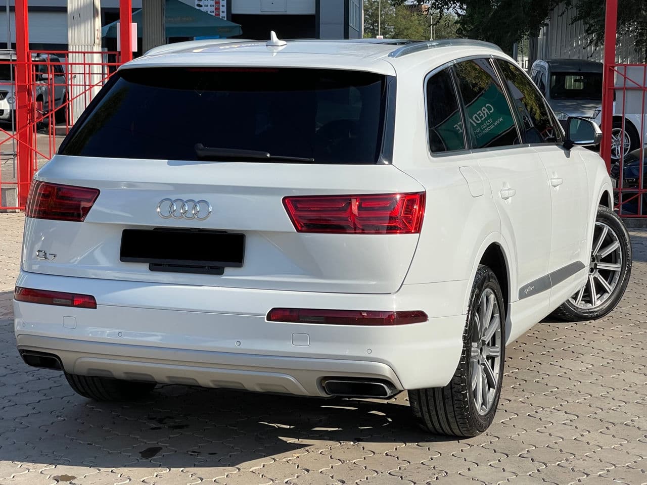 2018 Audi Q7 — Miniatură 3
