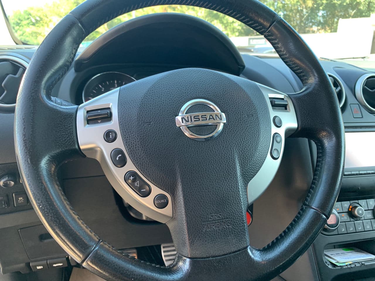 2010 Nissan Qashqai+2 — Miniatură 9