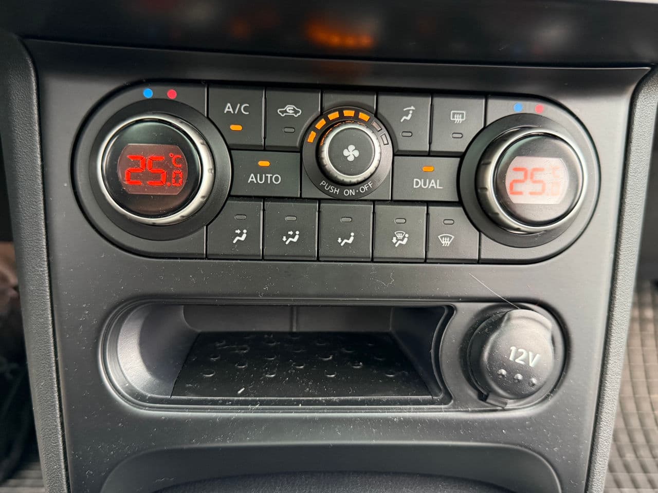 2011 Nissan Qashqai — Miniatură 10