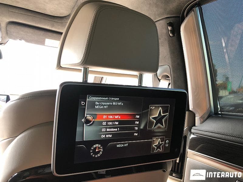 2016 BMW 740 — Miniatură 26