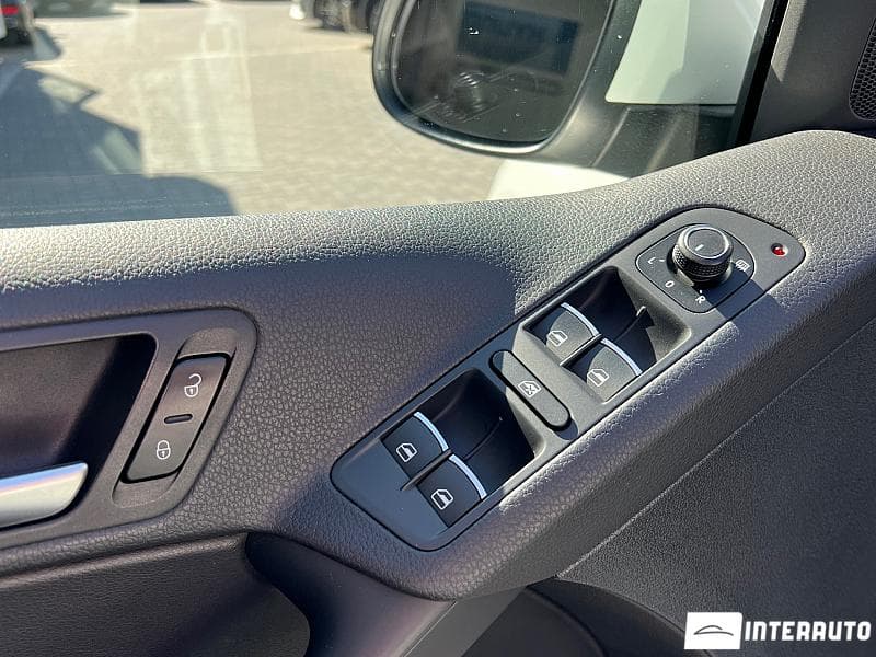 2016 Volkswagen Tiguan — Miniatură 14