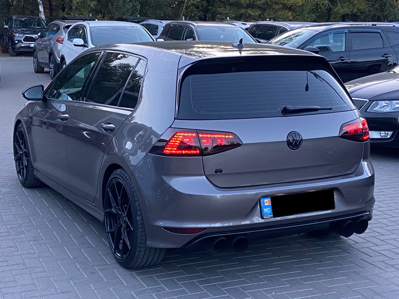 2016 Volkswagen Golf R — Miniatură 4