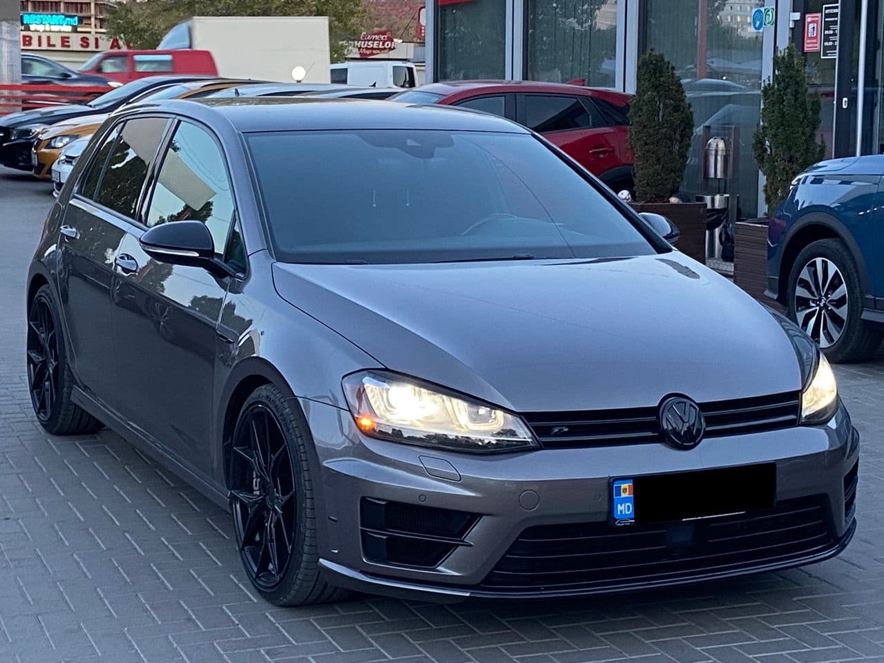 2016 Volkswagen Golf R — Miniatură 3