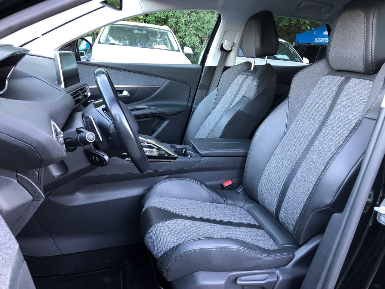 2019 Peugeot 3008 — Miniatură 5