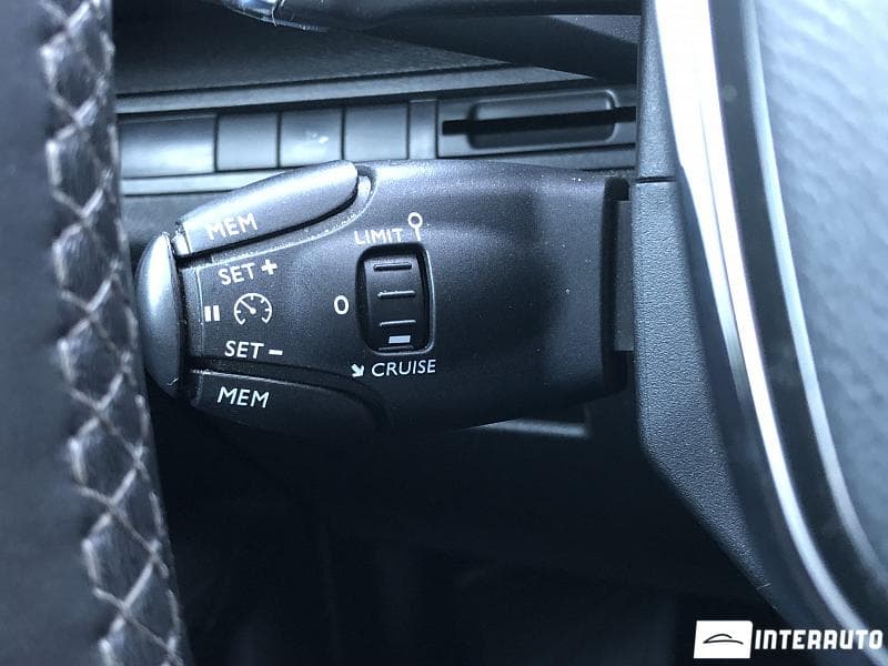 2019 Peugeot 3008 — Miniatură 18