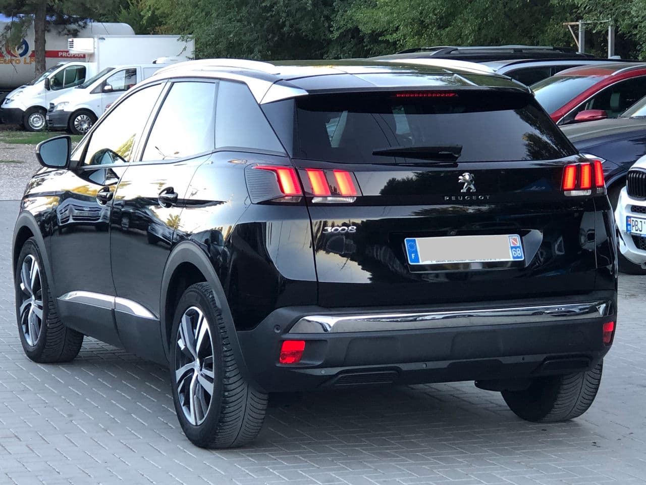 2019 Peugeot 3008 — Miniatură 4