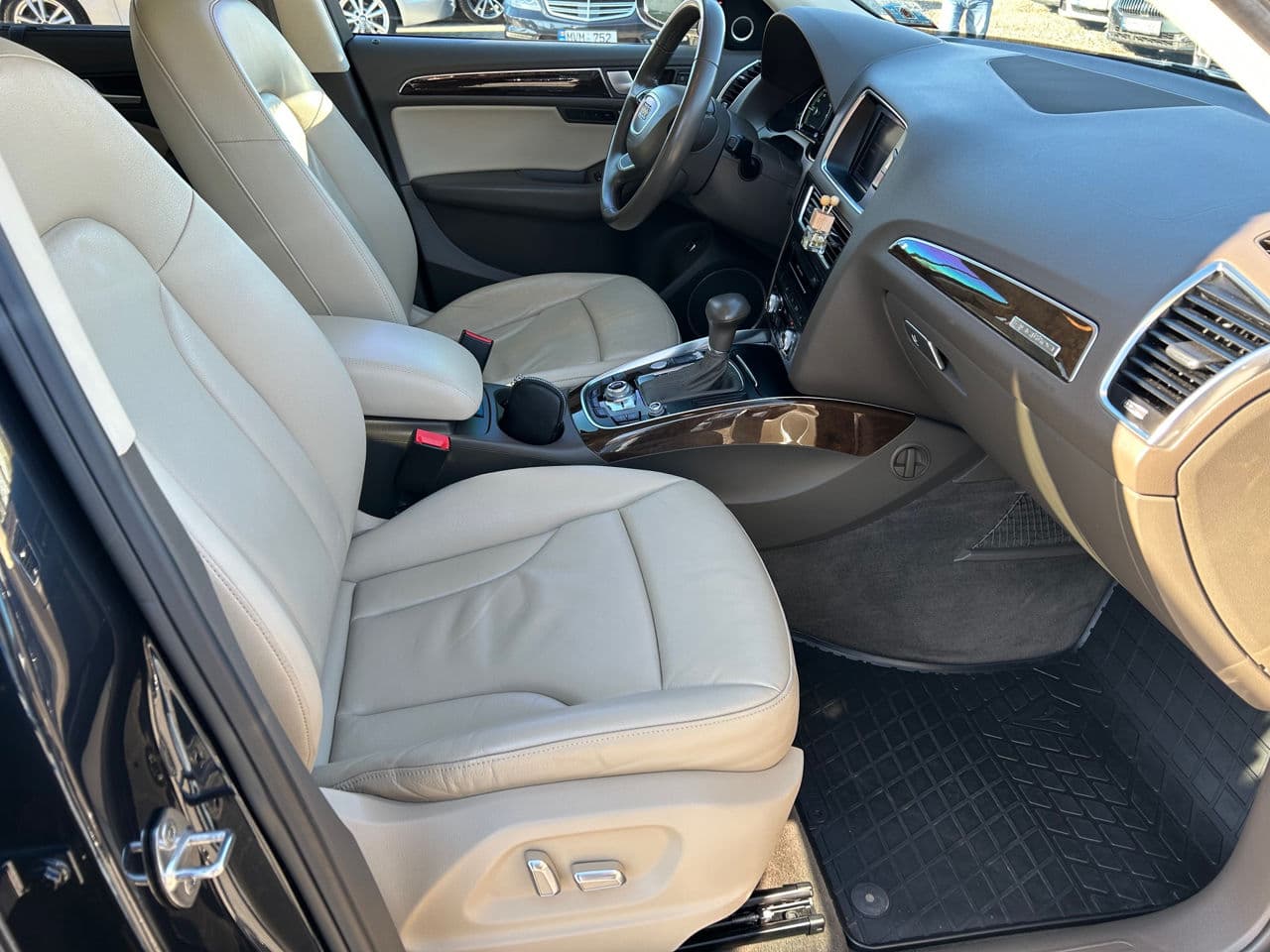 2013 Audi Q5 — Miniatură 17
