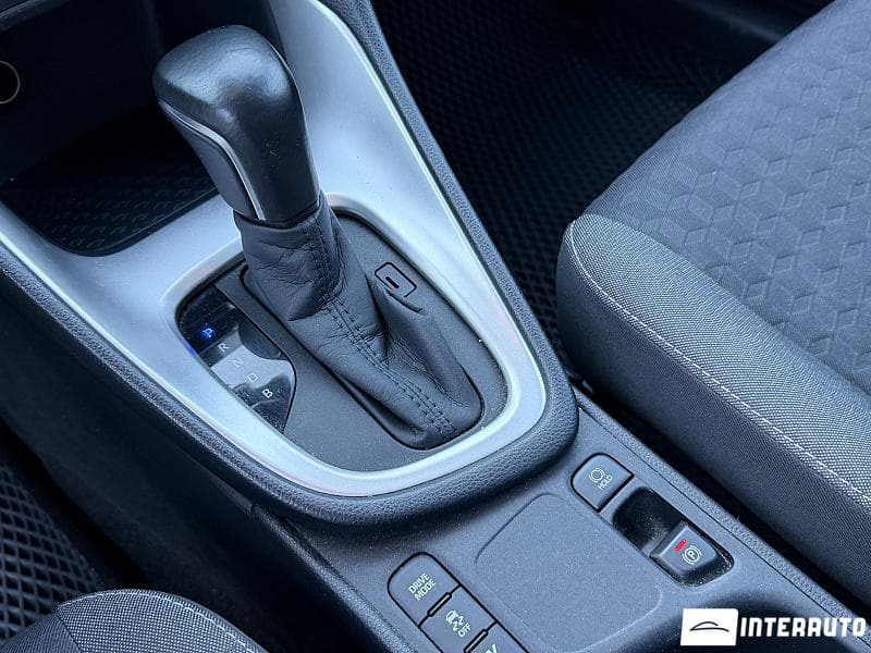 2020 Toyota Yaris — Miniatură 12