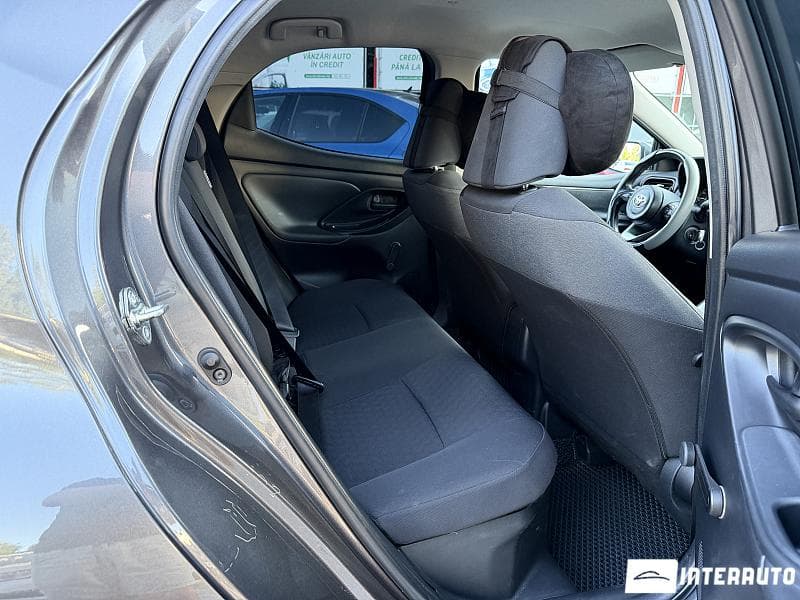 2020 Toyota Yaris — Miniatură 14