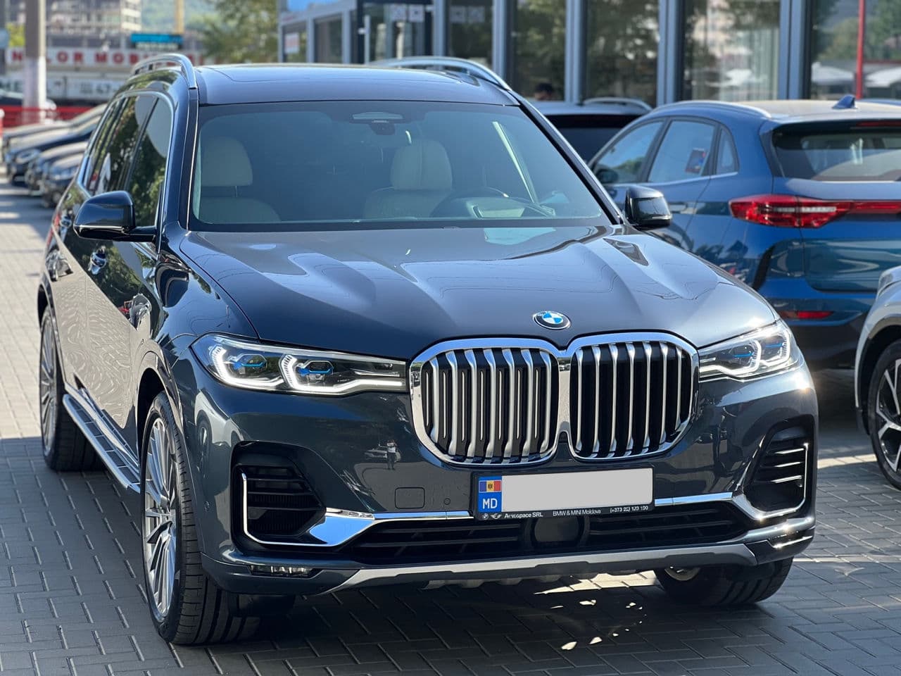BMW X7 3.0d 2019 — Миниатюра 3