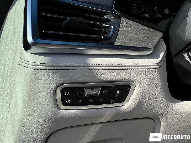 BMW X7 3.0d 2019 — Миниатюра 10