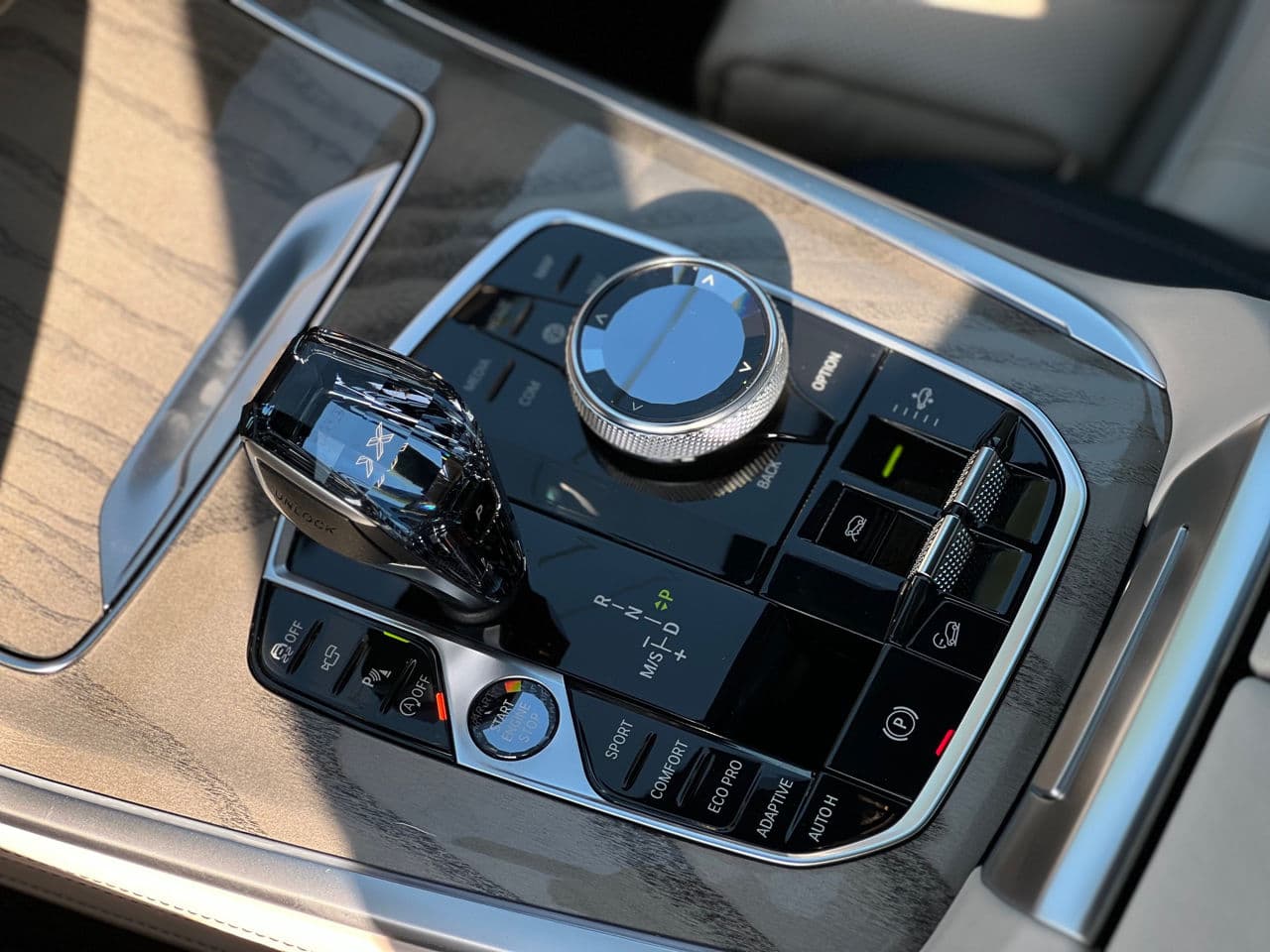 BMW X7 3.0d 2019 — Миниатюра 16