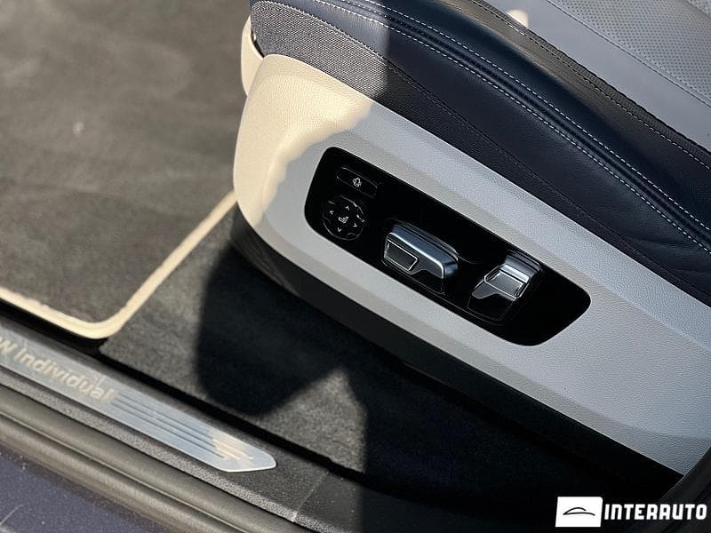 BMW X7 3.0d 2019 — Миниатюра 11