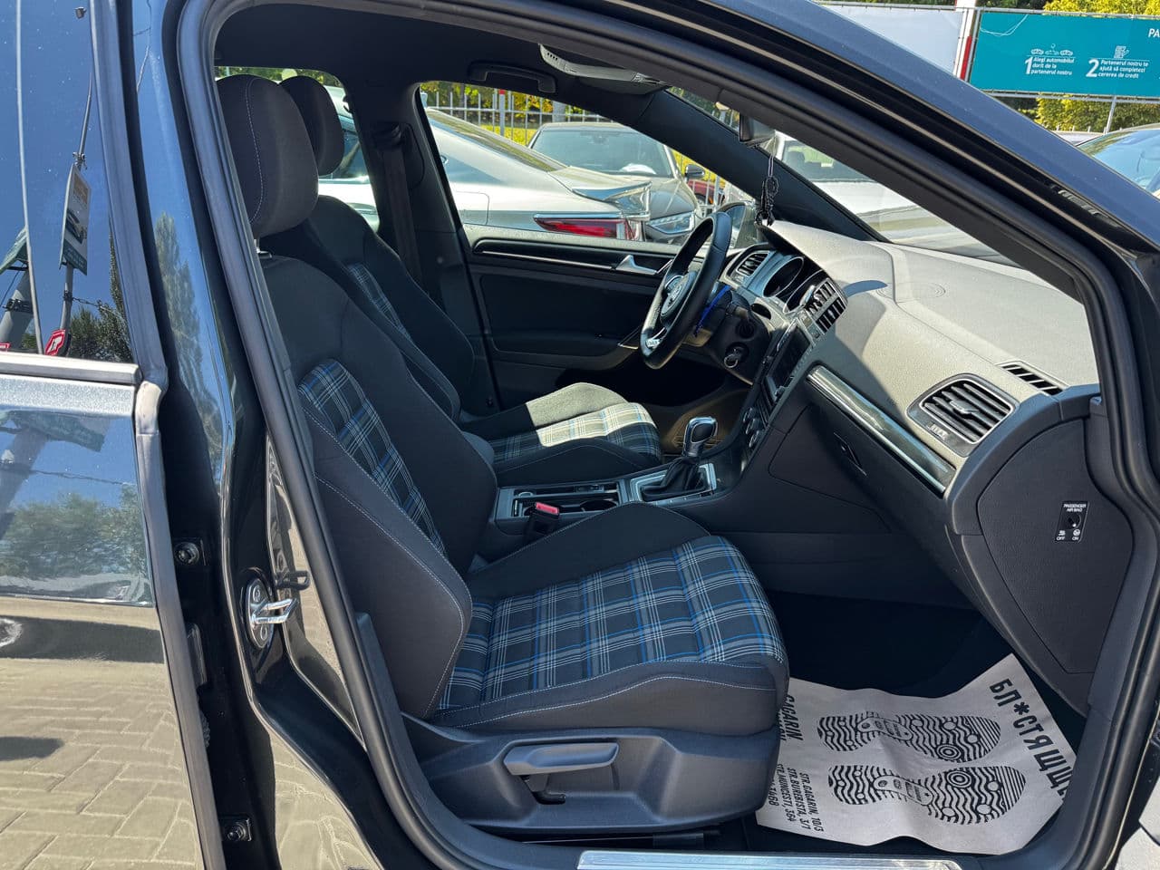Volkswagen Golf GTE 2014 — Миниатюра 5