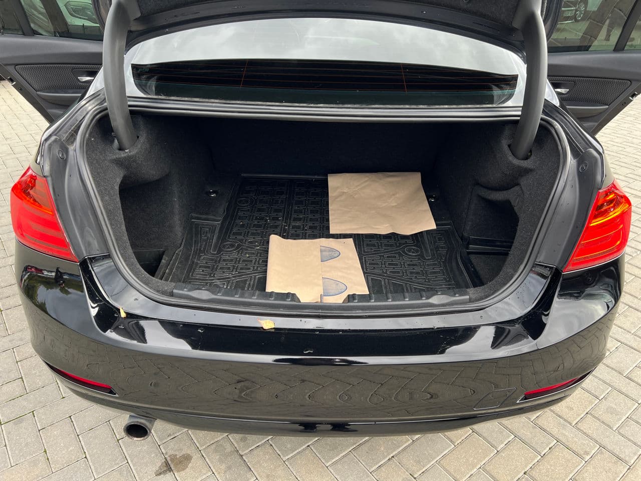 2013 BMW 316 — Miniatură 19