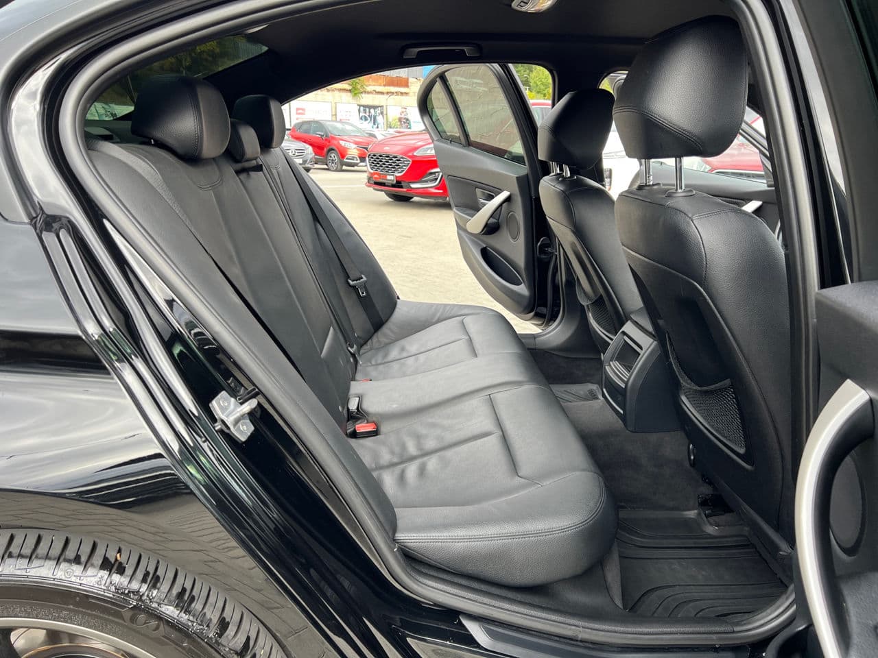 2013 BMW 316 — Miniatură 13