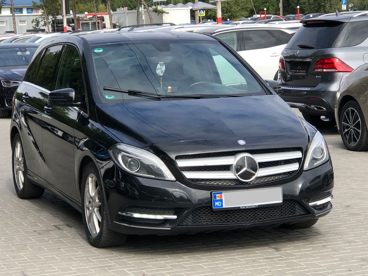 2012 Mercedes B 180 — Miniatură 3