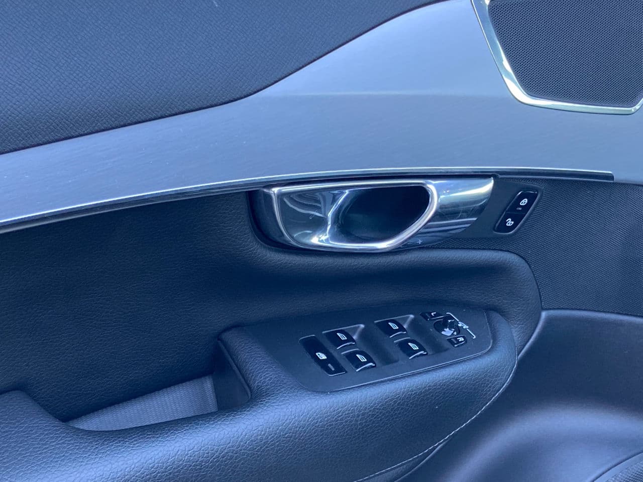 2016 Volvo XC 90 — Miniatură 7