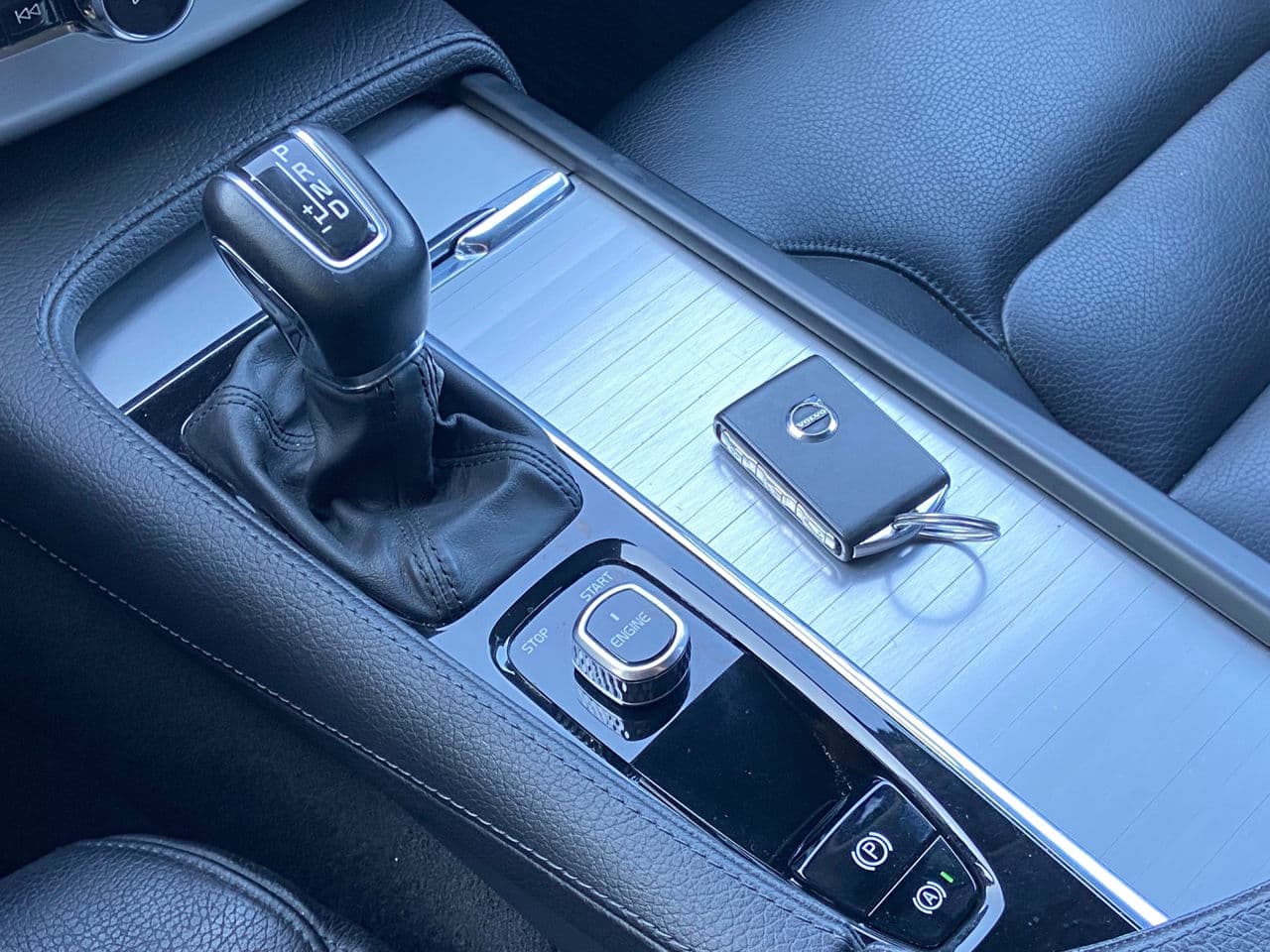 2016 Volvo XC 90 — Miniatură 13