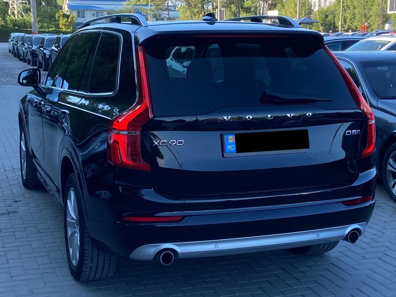 2016 Volvo XC 90 — Miniatură 4