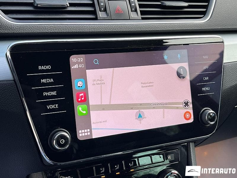 2018 Skoda Superb — Miniatură 14
