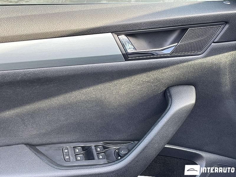 2018 Skoda Superb — Miniatură 7
