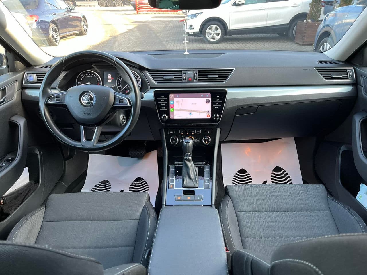 2018 Skoda Superb — Miniatură 17