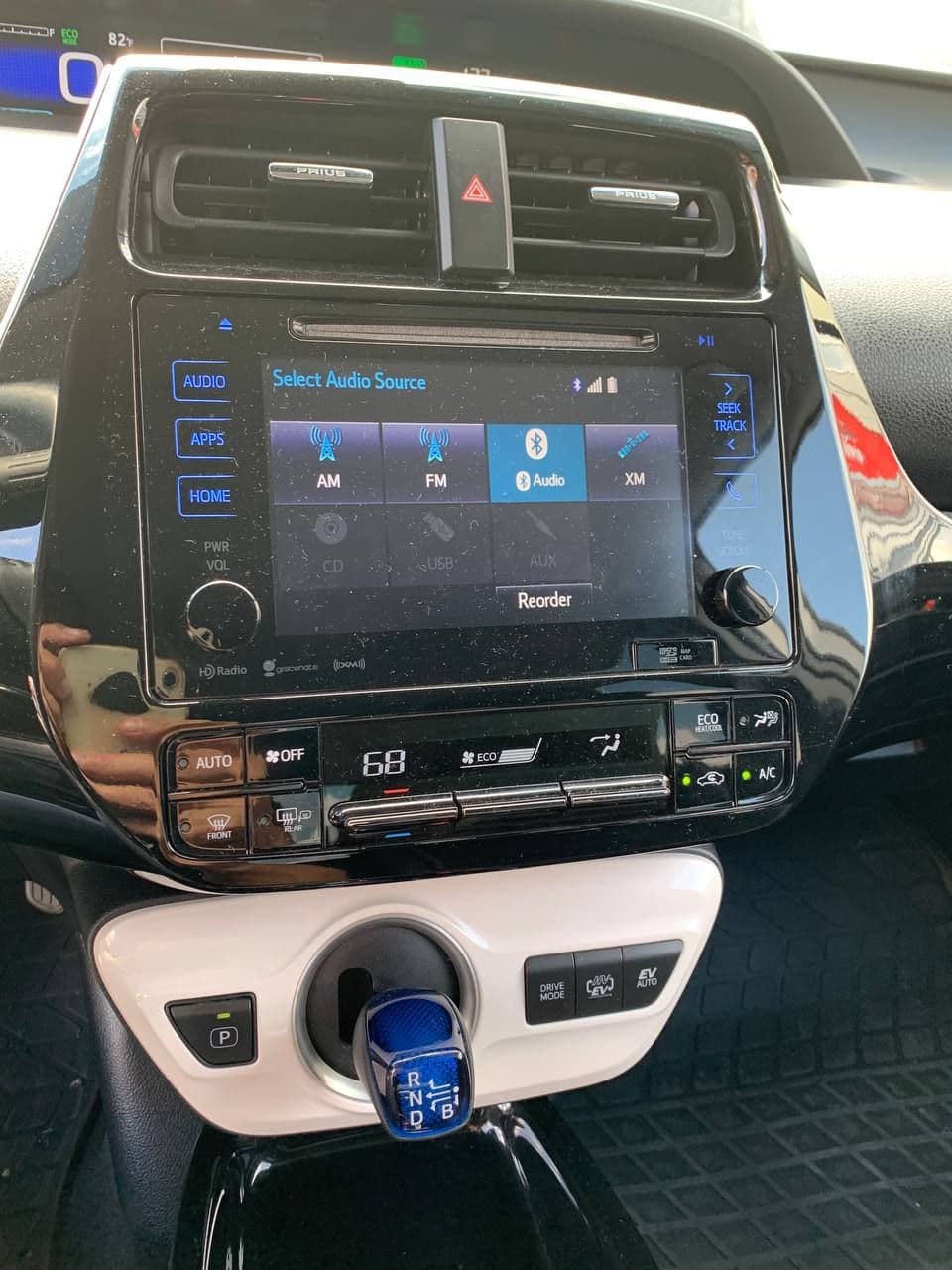 Toyota Prius 2018 — Миниатюра 16
