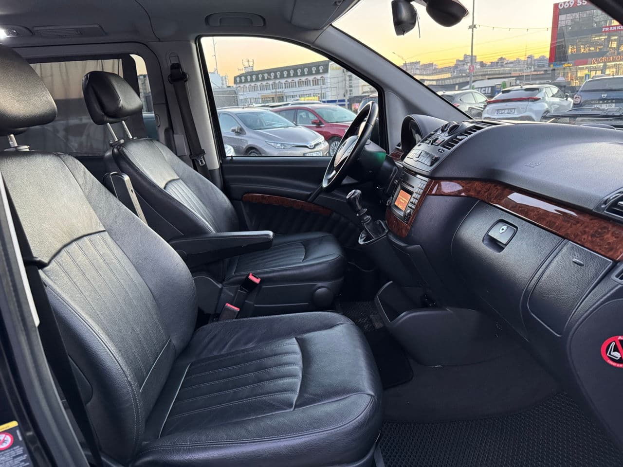 2011 Mercedes Viano — Miniatură 15