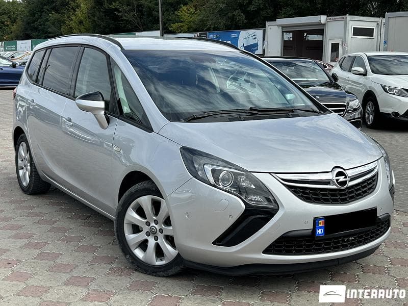 Opel Zafira 2015 — Миниатюра 4
