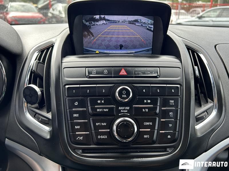 Opel Zafira 2015 — Миниатюра 12
